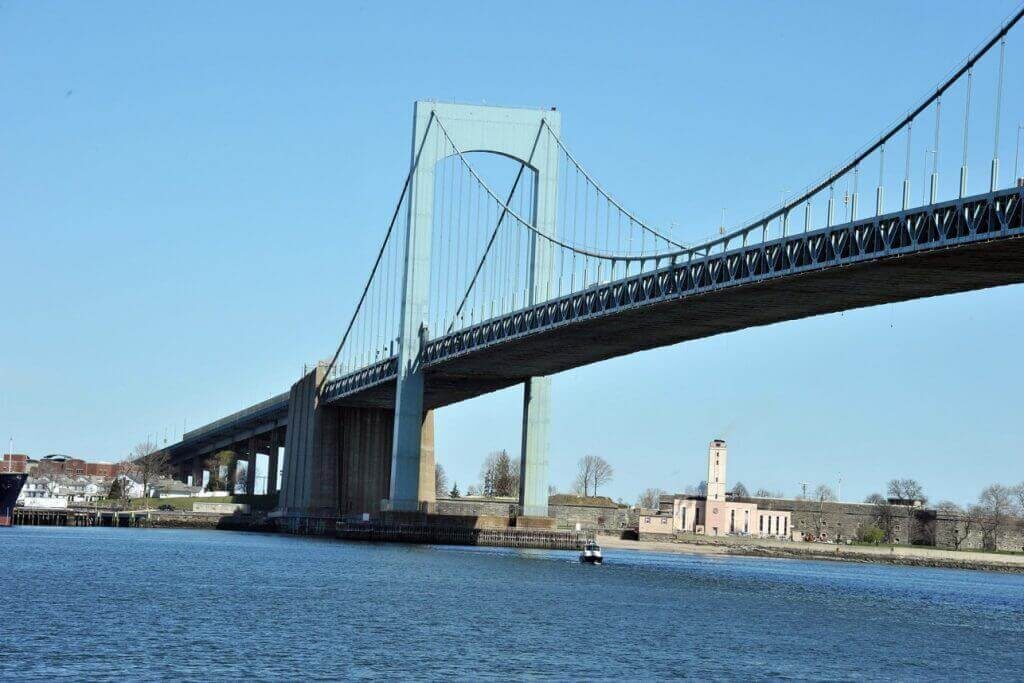 Construction Consulting Services in Bronx, New York Change Order Request and Time Impact Analysis in New York “TN-49 Replacement of Roadway Deck in Suspended Spans at Throgs Neck Bridge”
